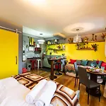Apartamento Inteiro, Completo e Confortável