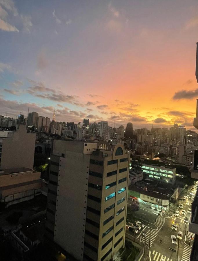 Apartamento Apto1605 - Inteiro, Completo E Confortavel *